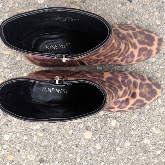 Nine West Brown & Tan Leopard Faux Fur Ankle Booties Women's Size 7.5 - Picture 6 of 14